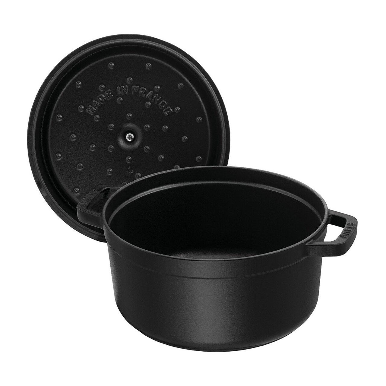 Schwarzer runder Bräter Cocotte 24cm mit geöffnetem Deckel, seitliche Perspektive