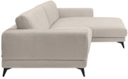 Beige Ecksofa mit schwarzem Metallfuß, seitliche Perspektive