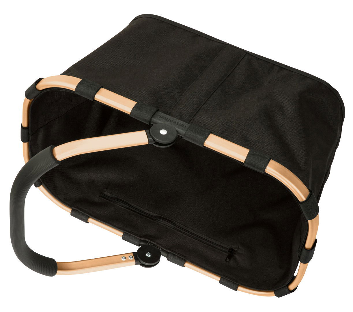 Schwarzer Einkaufskorb mit goldfarbenem Rahmen, von oben betrachtet.