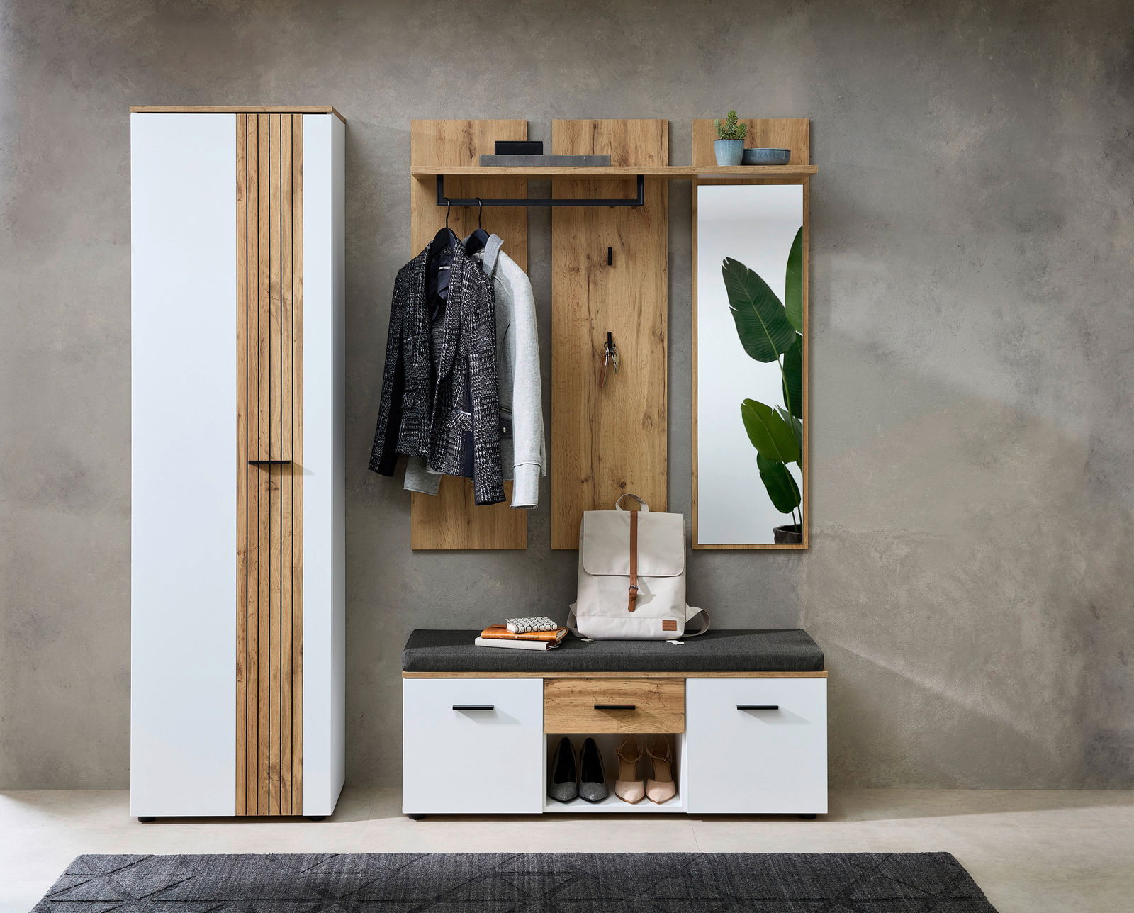 XORA Garderobenschrank SPARKS Garderoben-Set bestehend aus einem Garderobenschrank, einer Garderobenbank und einer Wandgarderobe mit Spiegel, in moderner Holz- und Weißoptik, frontal fotografiert.