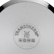 Blick auf den Boden eines WMF Extrabräters mit TransTherm-Logo und Symbolen für verschiedene Herdarten.