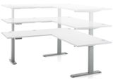 Höhenverstellbarer weißer Eckschreibtisch aus der E-Serie, seitliche Perspektive