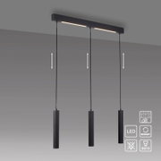 Moderne schwarze LED-Pendelleuchte mit drei zylindrischen Lampenschirmen an höhenverstellbaren Kabeln, an rechteckigem Baldachin montiert; Ansicht schräg von unten.