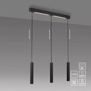 Moderne schwarze LED-Pendelleuchte mit drei zylindrischen Lampenschirmen an höhenverstellbaren Kabeln, an rechteckigem Baldachin montiert; Ansicht schräg von unten.