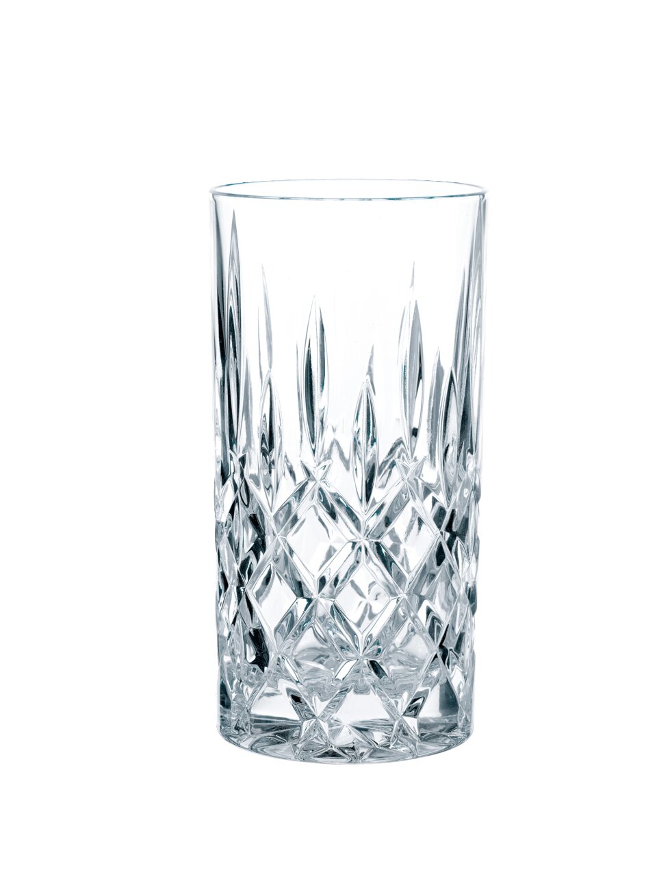 Kristallglas mit elegantem Schliffmuster, frontal abgebildet.