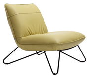 Moderner Sessel mit gelbem Bezug und schwarzen Metallbeinen, seitliche Perspektive