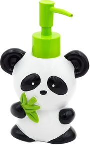 Panda-förmiger Seifenspender in Weiß-Schwarz mit grünem Pumpkopf und Bambusblatt, freigestellt vor weißem Hintergrund, Frontansicht