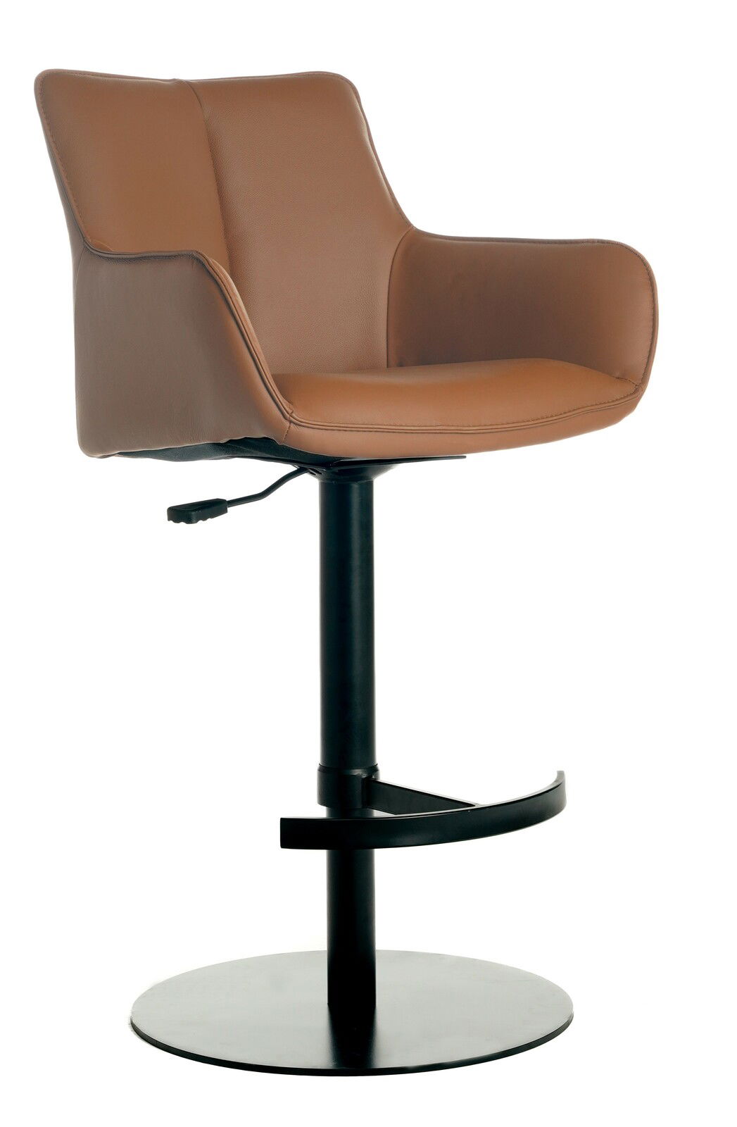 Moderner Barhocker mit braunem Lederbezug und schwarzem Metallgestell, seitliche Perspektive