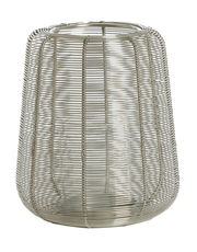 Windlicht aus silbernem Drahtgeflecht, seitliche Perspektive