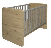 Babybett aus Holz mit grauen Gitterstäben, seitliche Perspektive