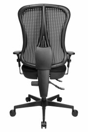 Achterkant van een ergonomische draaistoel met rugleuning van gaas en verstelbare armleuningen.