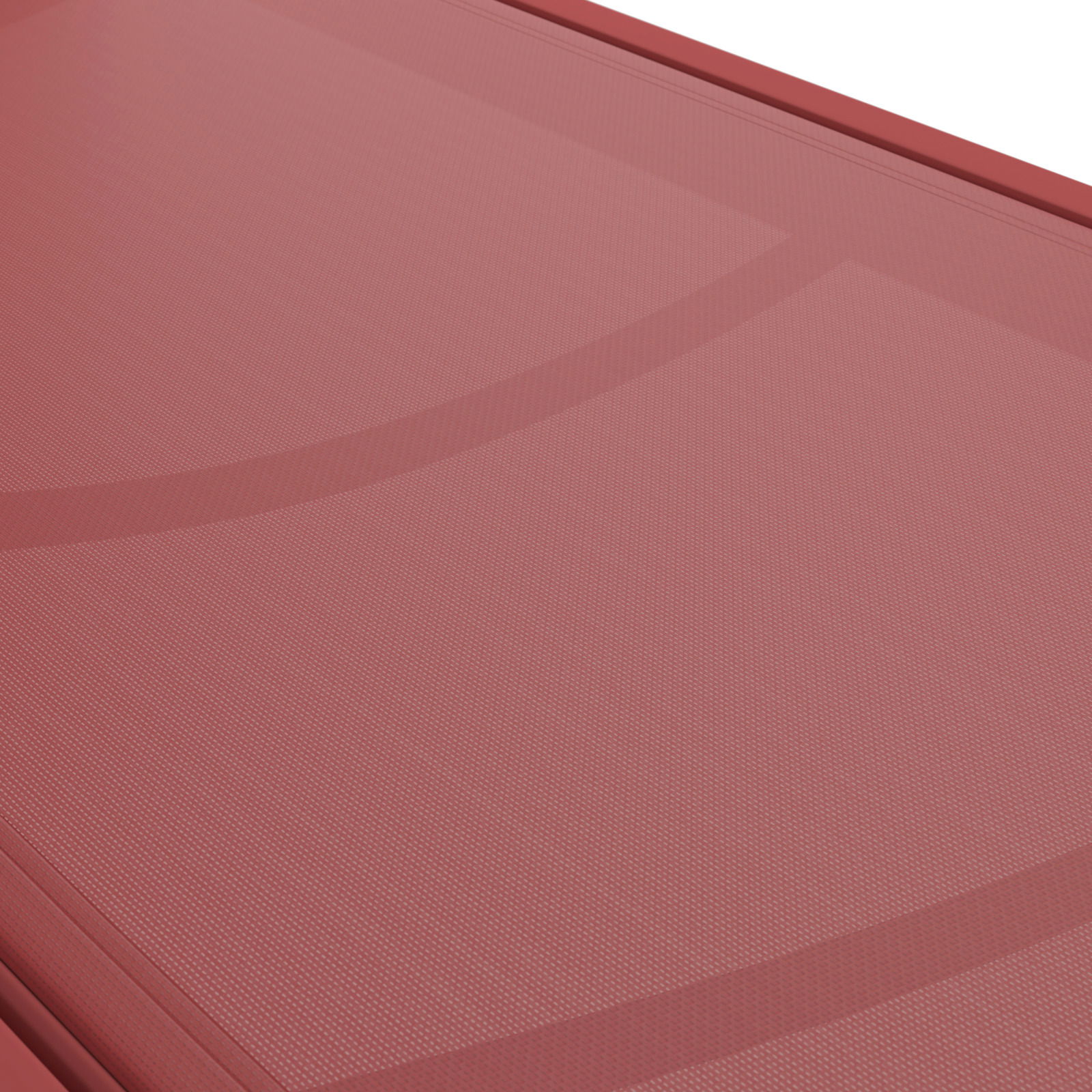 Nahaufnahme einer roten Sonnenliege aus seitlicher Perspektive