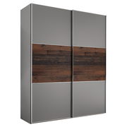 Schwebetürenschrank mit grauen Türen und einem mittleren Holzdekorstreifen, Frontalansicht