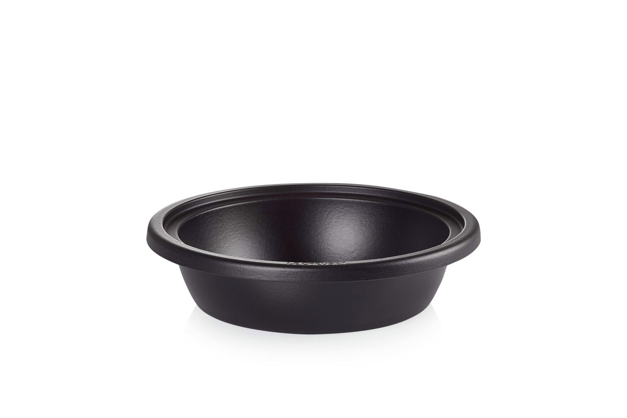 Schwarze Tagine-Schale aus Gusseisen, seitliche Perspektive