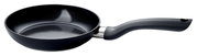 Schwarze Pfanne mit ergonomischem Griff, seitliche Perspektive