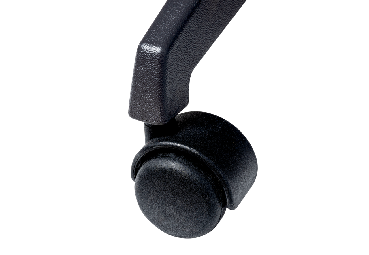 Nahaufnahme einer schwarzen Stuhlrolle von einem Drehstuhl