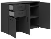 Schwarze Kommode mit zwei offenen Schubladen und zwei offenen Türen, die den Innenraum mit Regalböden zeigen, Perspektive von vorne.