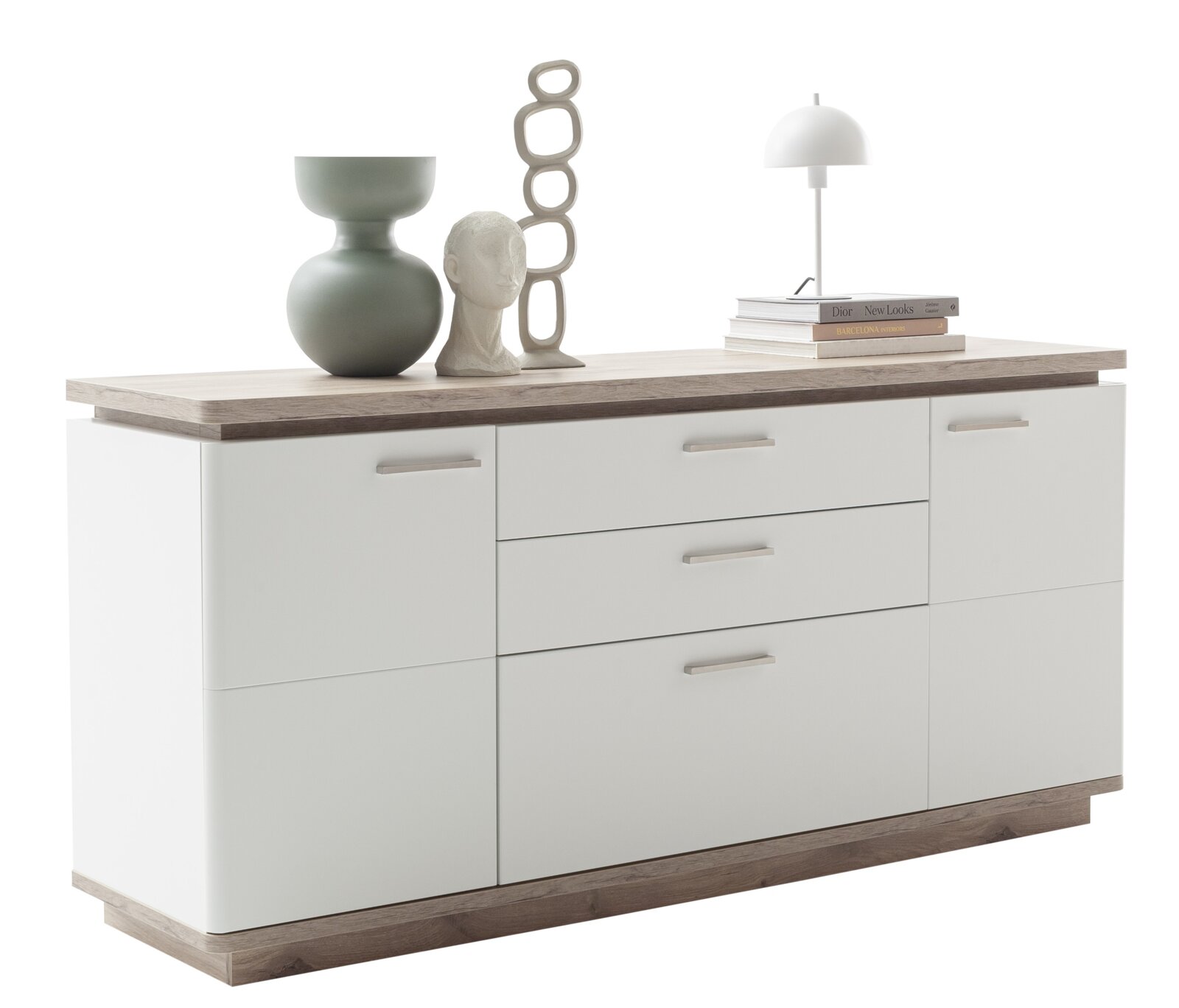 Modernes Sideboard in Weiß mit Holzdetails, dekoriert mit Vasen, Büchern und einer Lampe, seitliche Perspektive