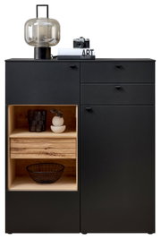 Modernes Highboard in schwarzem Design mit Holzdetails, dekoriert mit einer Lampe, Kamera und Büchern auf der Oberseite. Frontale Perspektive.