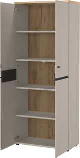 Hochschrank mit offenen Türen, vier Einlegeböden und Holzoptik im Inneren, seitliche Perspektive