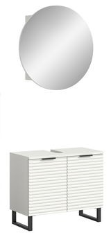 Runde Wandspiegel und weiße Badkommode mit gerillten Türen, frontal betrachtet.