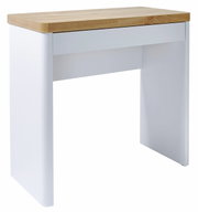 Moderner Schreibtisch mit weißem Korpus und Holzplatte, seitliche Perspektive