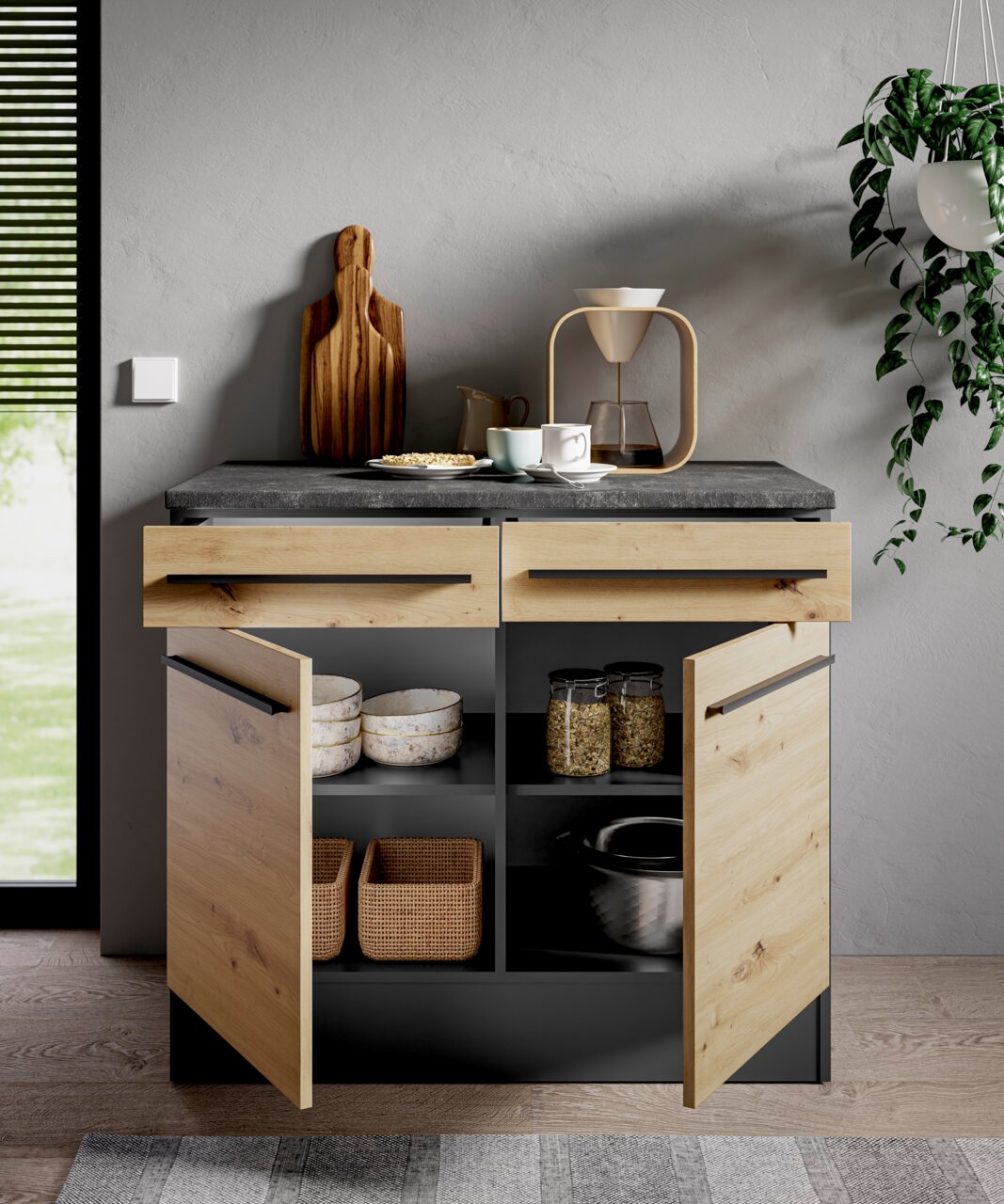 Moderner Unterschrank mit Holzfronten und offenen Türen, gefüllt mit Küchenutensilien, aus der Frontalperspektive.
