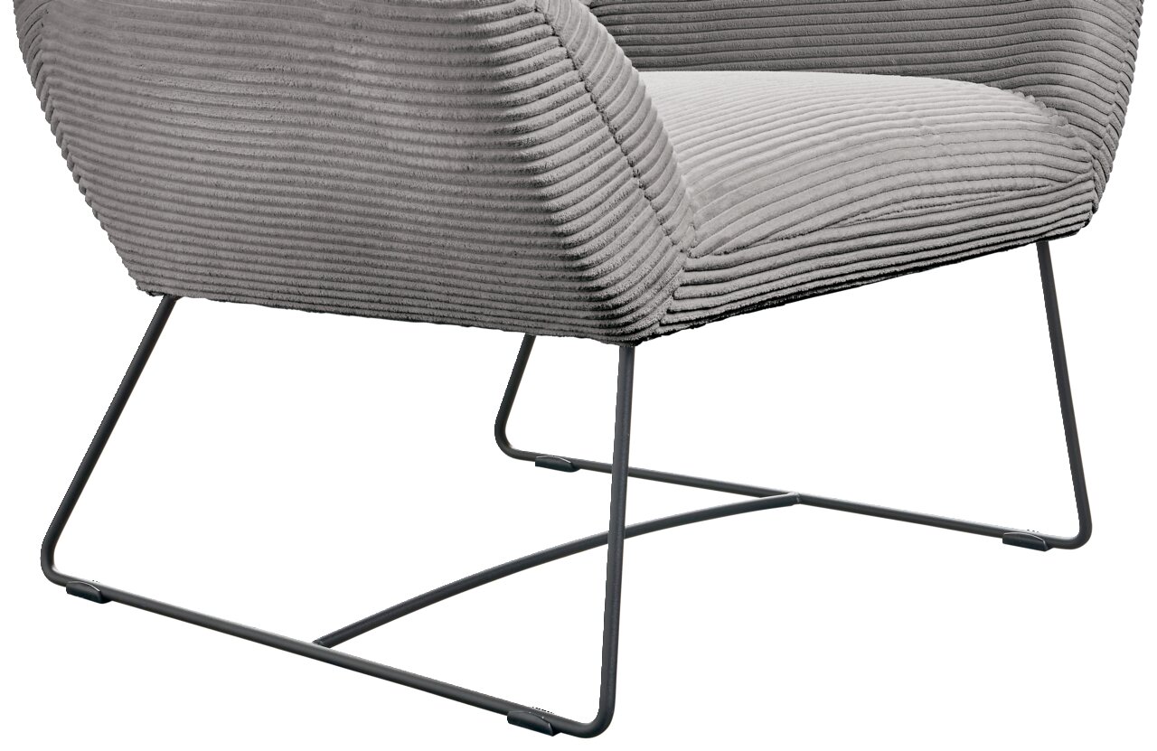 Grauer Sessel mit geripptem Stoffbezug und filigranem Metallgestell, seitliche Perspektive