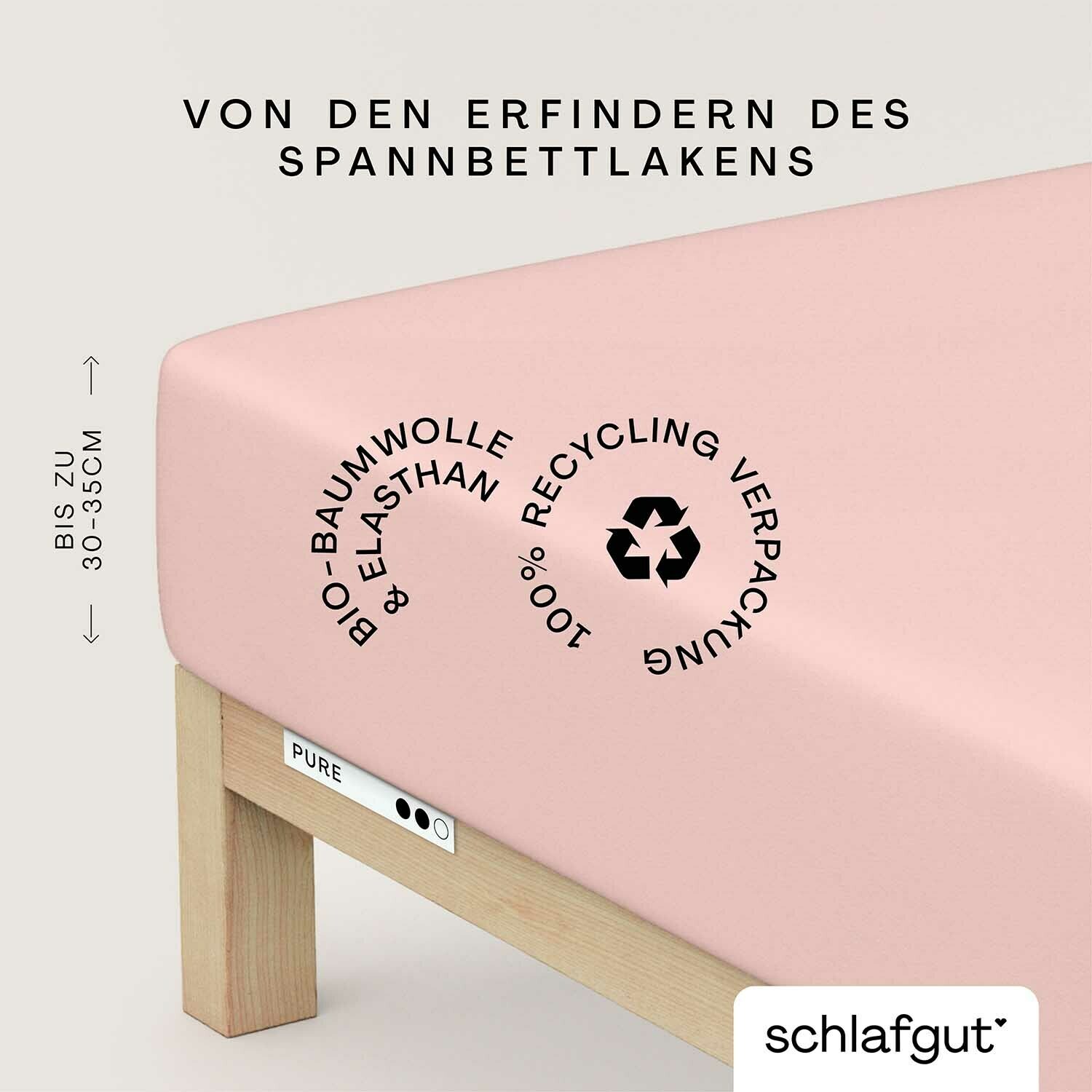 Spannbettlaken in Rosa aus Bio-Baumwolle und Elasthan, geeignet für Matratzen bis zu 30-35 cm Höhe, mit 100% recycelter Verpackung, seitliche Perspektive.