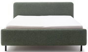 Frontale Ansicht eines Polsterbetts in Grün mit schlichtem Design und schwarzen Beinen.