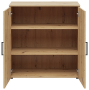 Kommode aus Holz mit geöffneter Doppeltür, drei Regalböden, frontale Ansicht