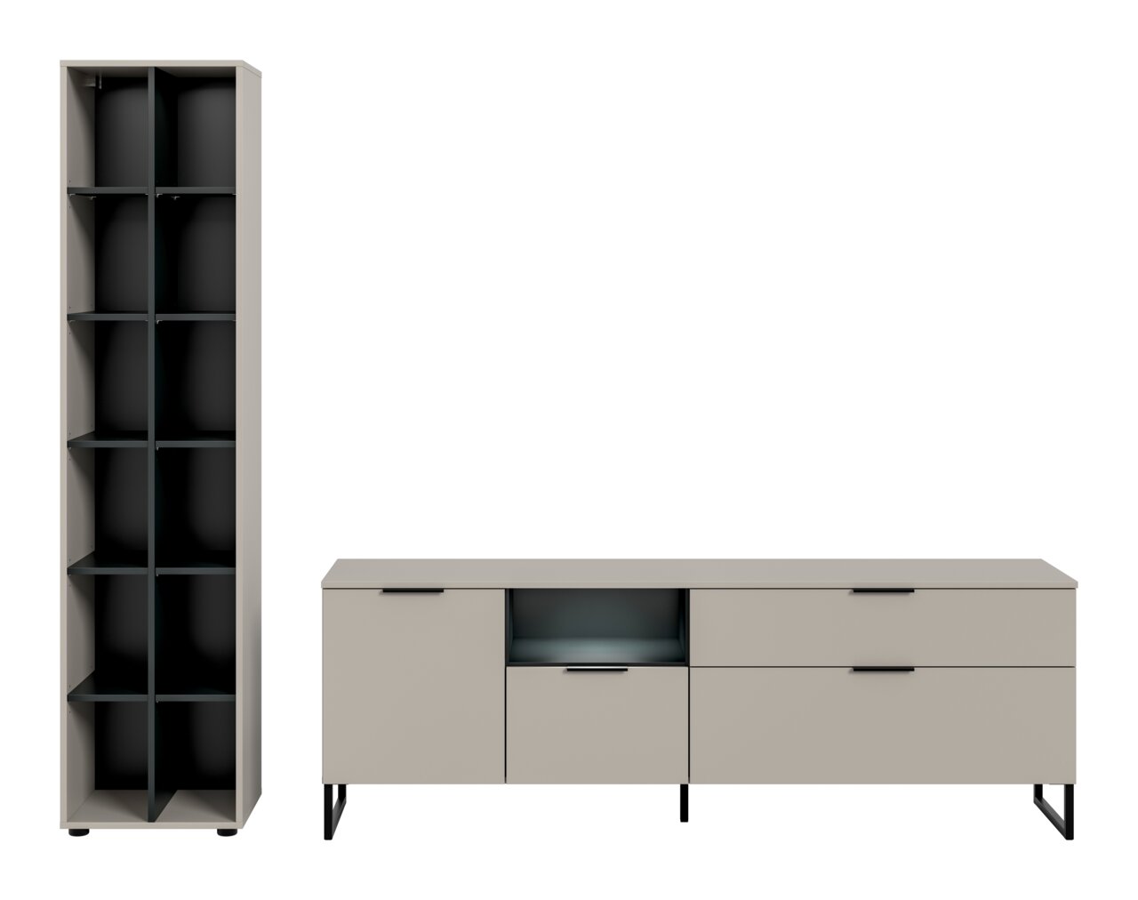 Modernes Möbel-Set in Beige: hoher offener Regalschrank mit dunklen Fächern und niedriges Sideboard mit Schubladen, Klappenfach und schwarzen Metallfüßen, Frontansicht leicht perspektivisch