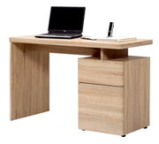 Modern houten bureau met laptop en boeken, zijaanzicht