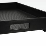 Schwarzes Tablett XL mit strukturiertem Boden und rechteckigem Griff, seitliche Perspektive