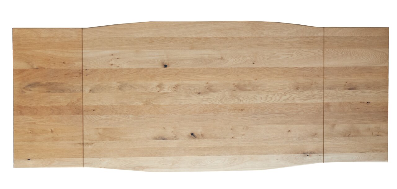 Holztischplatte aus der Vogelperspektive mit natürlicher Maserung und erweiterbaren Segmenten.