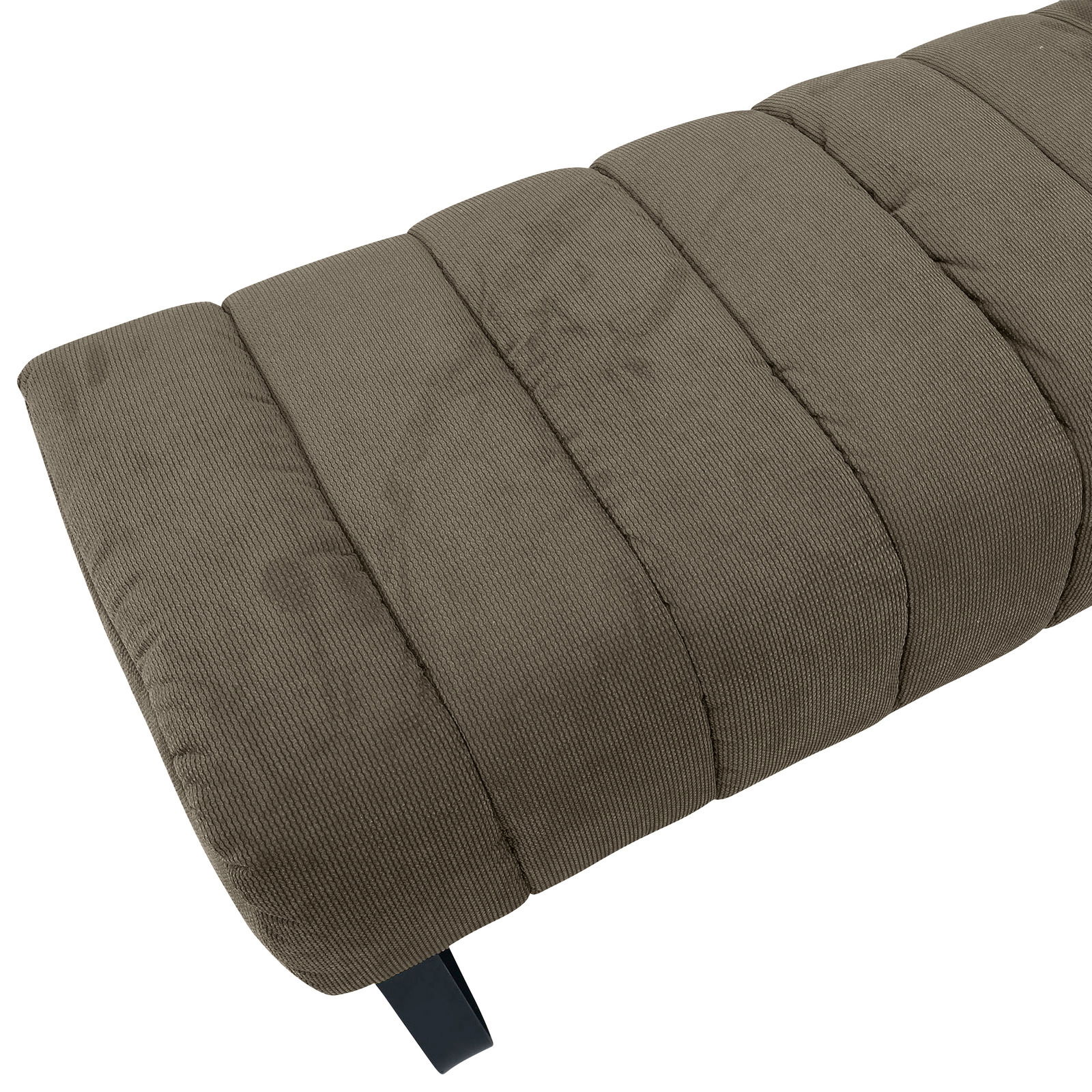 Novel 2er-Sitzbank LAILA Nahaufnahme einer 2er-Sitzbank mit gestepptem Stoffbezug in Olivgrün, seitliche Perspektive