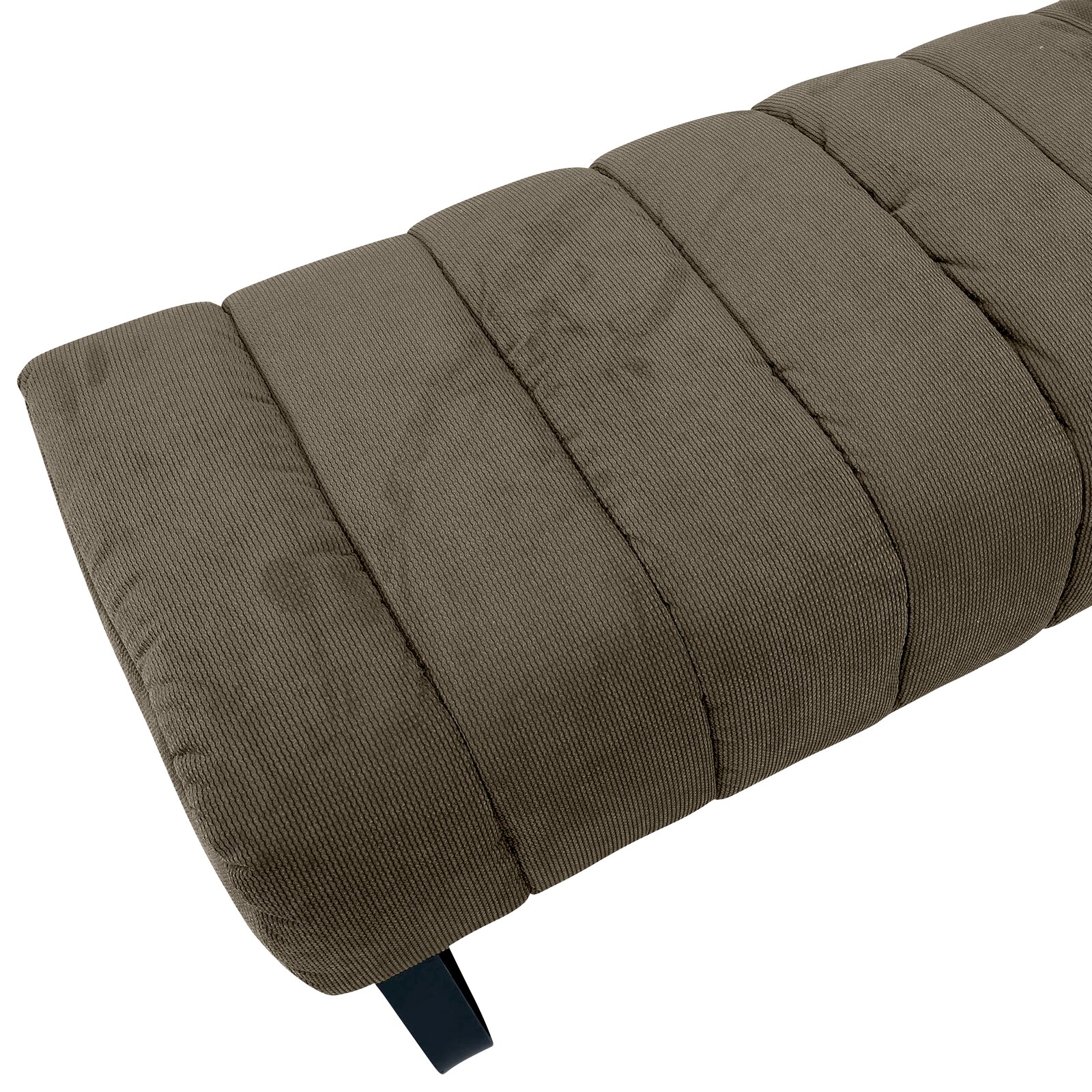 Novel 2er-Sitzbank LAILA Nahaufnahme einer 2er-Sitzbank mit gestepptem Stoffbezug in Olivgrün, seitliche Perspektive