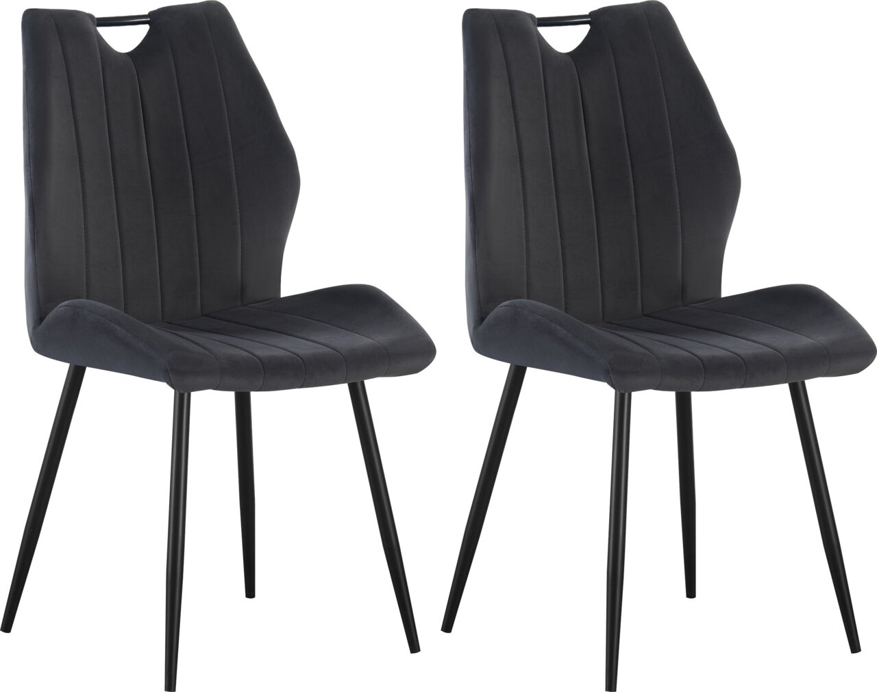Zwei dunkelgraue Polster-Esszimmerstühle mit vertikaler Steppung und schwarzen Metallbeinen, schräg von vorne in 3/4-Perspektive freigestellt