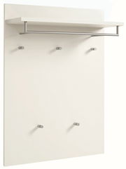 Weißes Paneel mit sechs Haken und einer Ablage, frontale Ansicht