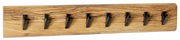 Wandgarderobe aus Holz mit sieben schwarzen Haken, frontal betrachtet