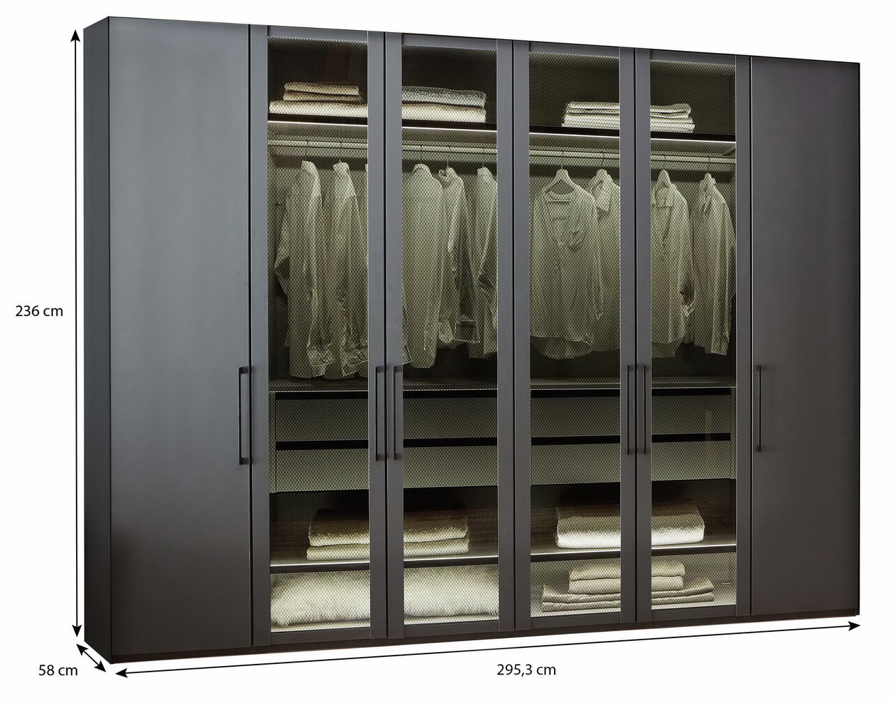 Drehtürenschrank 6-türig in dunkler Farbe, frontalansicht, mit Glastüren, zeigt hängende Kleidung und gefaltete Textilien, Maße 236 cm hoch, 295,3 cm breit, 58 cm tief.