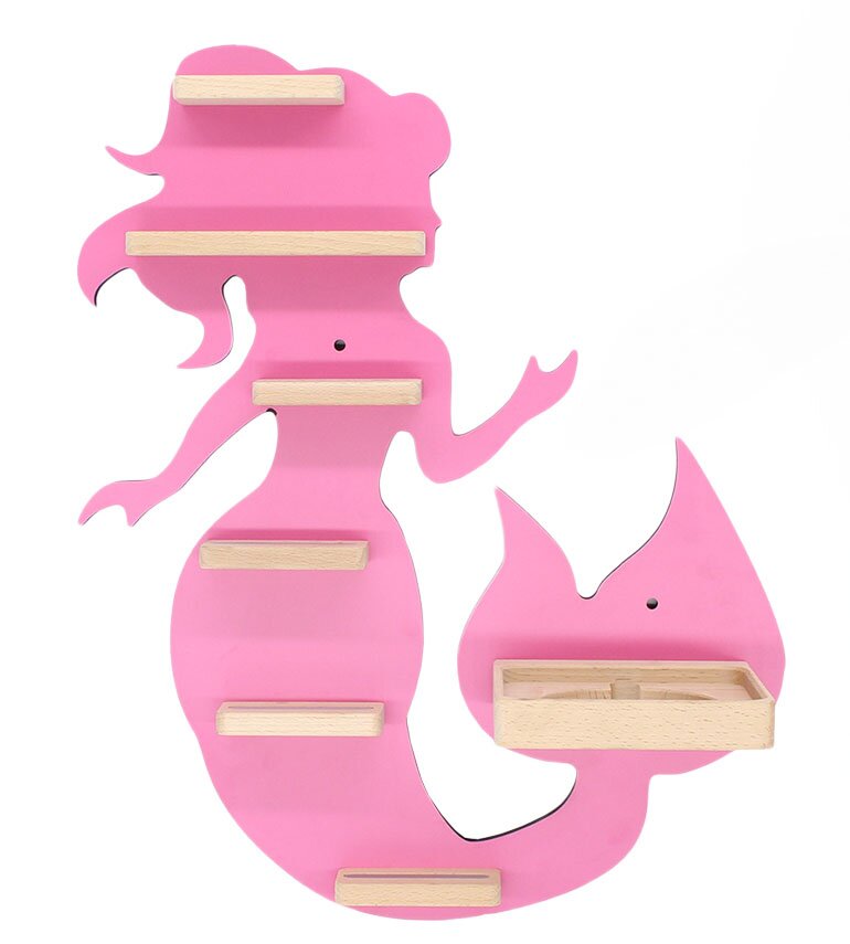 Pinkes Wandregal in Meerjungfrau-Form mit mehreren kleinen Holzablagen und einem Kästchen am Schwanz, frontal von vorne auf weißem Hintergrund