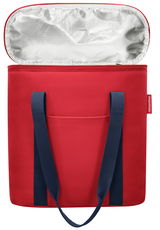 Rote Thermotasche mit blauen Trägern, geöffnet von oben fotografiert, zeigt das silberne Innenfutter.