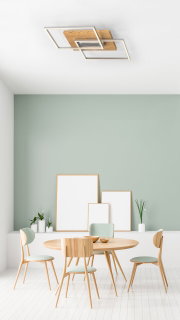 Moderne LED-Deckenleuchte mit geometrischem Design aus Holz und Metall, von unten betrachtet.