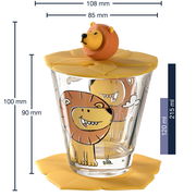 Kindertrinkset mit Löwenmotiv, bestehend aus einem Glas mit Deckel und Untersetzer, seitliche Ansicht