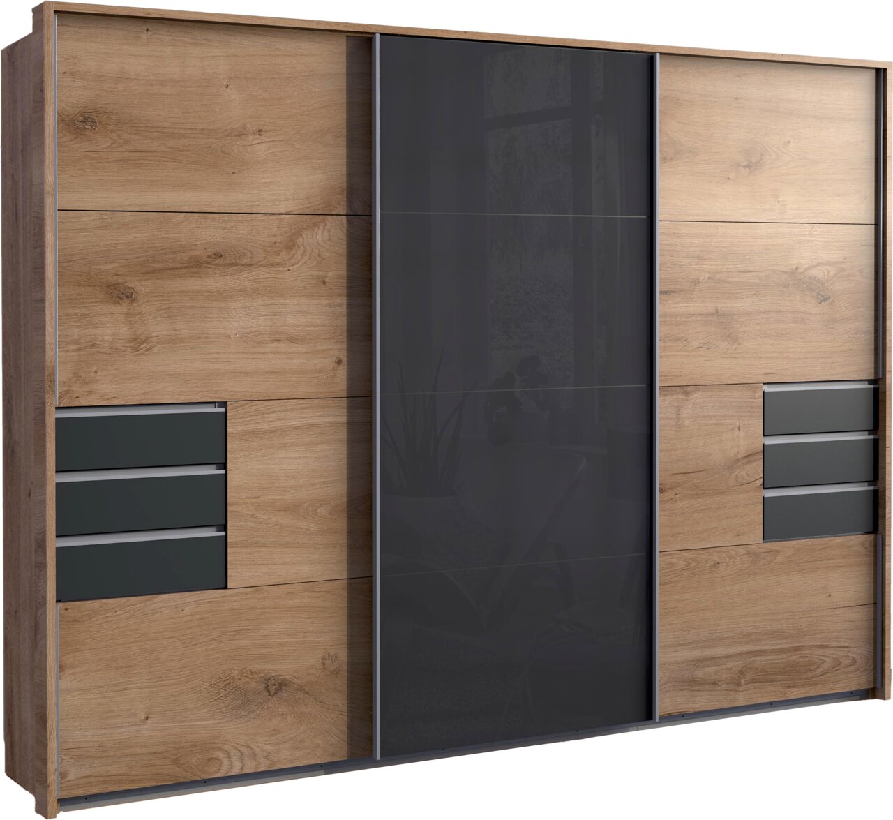Moderner Schwebetürenschrank mit drei Türen in Holzoptik und dunklen Glaselementen, seitliche Perspektive.