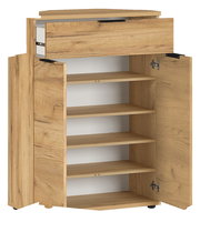 Schuhschrank aus Holz mit einer offenen Schublade und zwei geöffneten Türen, die mehrere Regalböden zeigen, Perspektive von vorne links