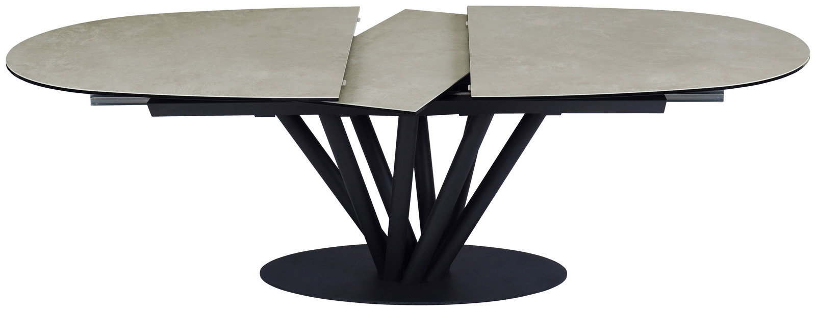 Moderner Esstisch mit ovaler, erweiterbarer Tischplatte und schwarzem, skulpturalem Untergestell, seitliche Perspektive.