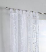 Schlaufenschal Florence mit floralem Muster, seitliche Perspektive