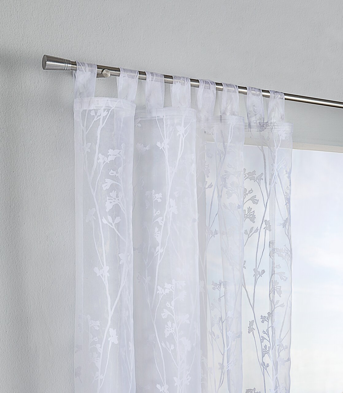 Schlaufenschal Florence mit floralem Muster, seitliche Perspektive